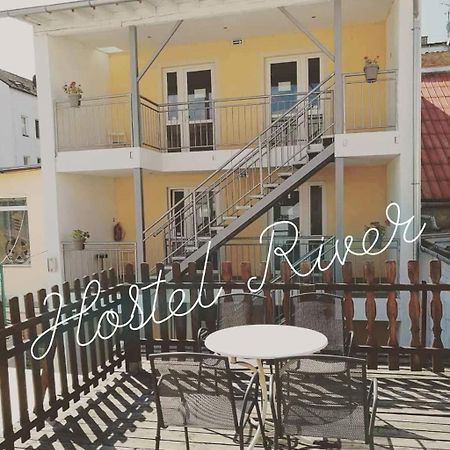 Hostel Riverプルゼニ エクステリア 写真